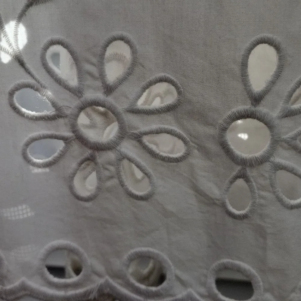 J. Crew White A-Line Skirt with Floral Embroideryrew.‎ Size 8